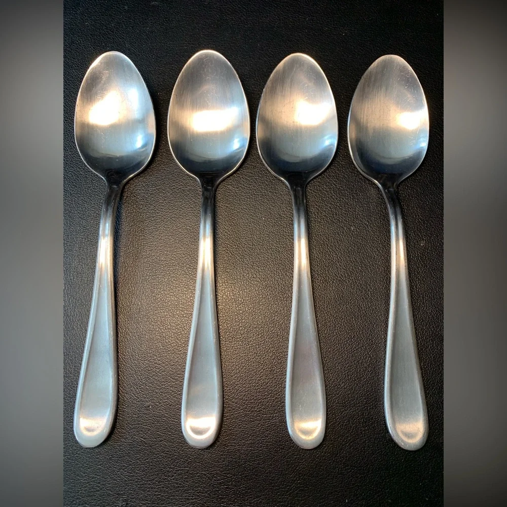 4 Stainless Flatware Soup Spoons Heavy Guage Solid Industrial Strength EXCELLENT